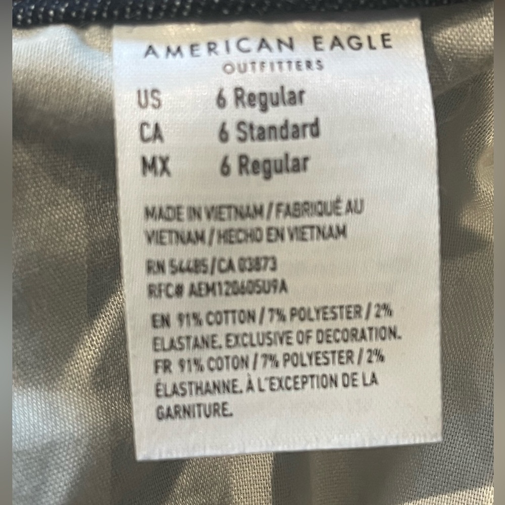 Women’s High Rise Next Level Stretch Distressed Jegging from American Eagle - Picture 7 of 8